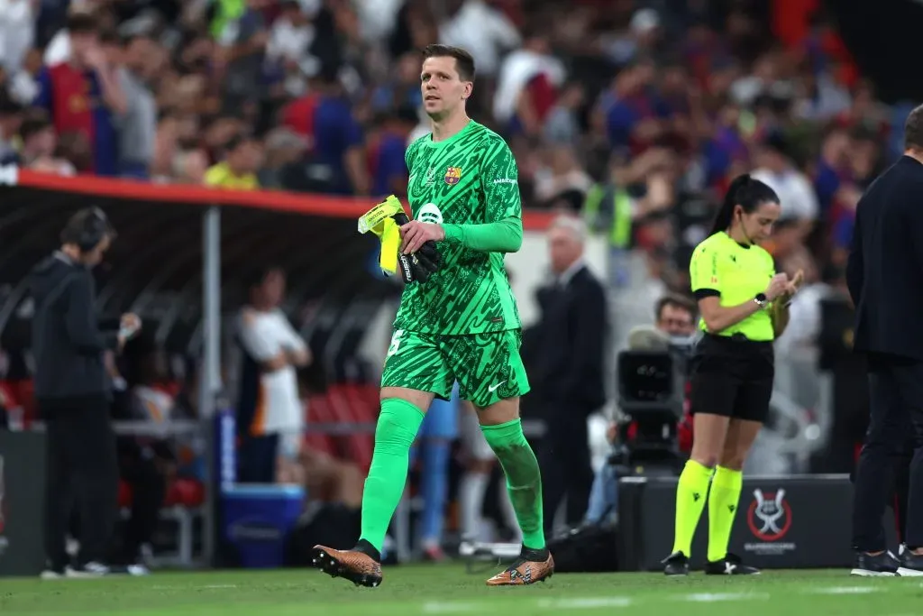Wojciech Szczesny acabou expulso na Supertaça de Espanha. Foto: Yasser Bakhsh/Getty Images
