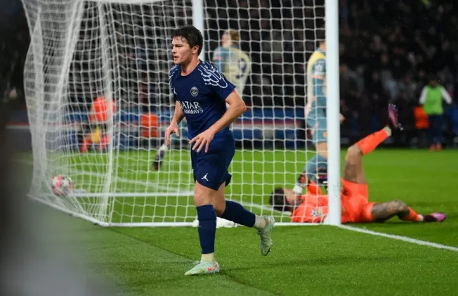 João Neves a festejar o golo que colocou a sua equipa em vantagem. Foto: Mike Hewitt/Getty Images.