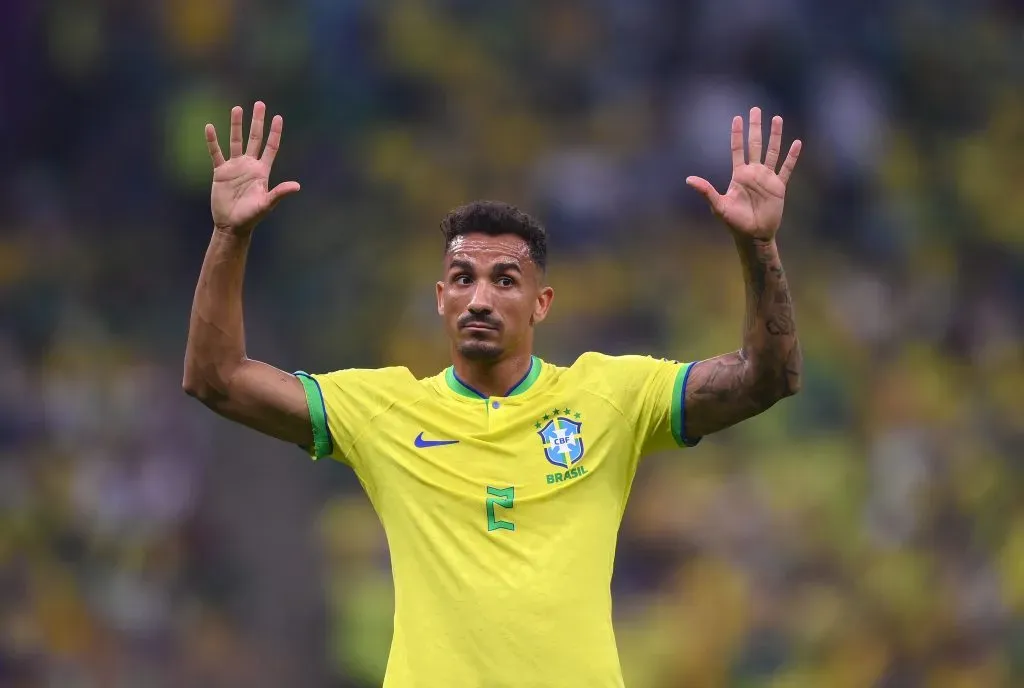 Danilo pelo Brasil na Copa do Mundo de 2022. Foto: Laurence Griffiths/Getty Images.