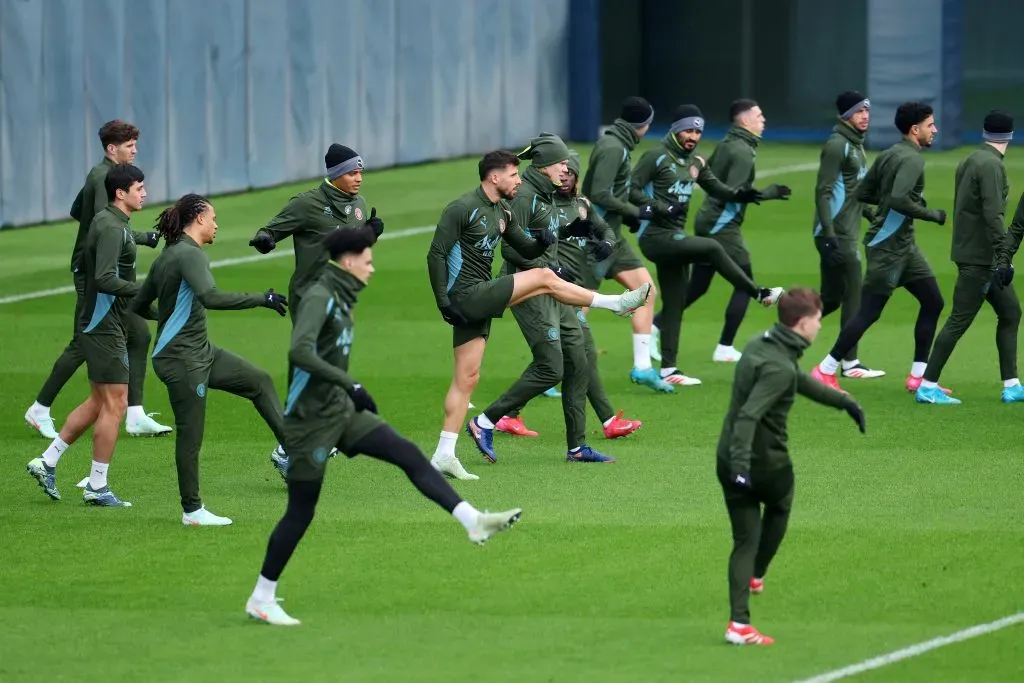 Os jogadores do City nas vésperas de defrontar o atual campeão europeu. Foto: Molly Darlington/Getty Images.