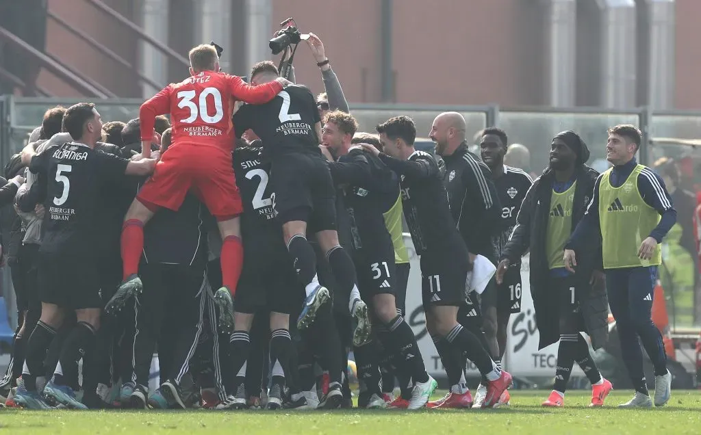 Como festeja vitória contra o Nápoles. Foto: Getty Images