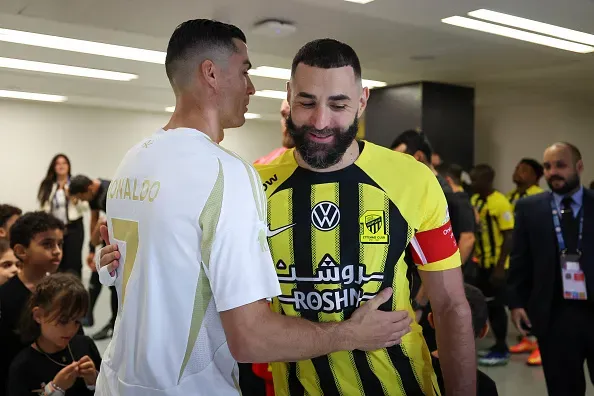 Cristiano Ronaldo e Benzema no Campeonato Saudita. Foto: Getty Images