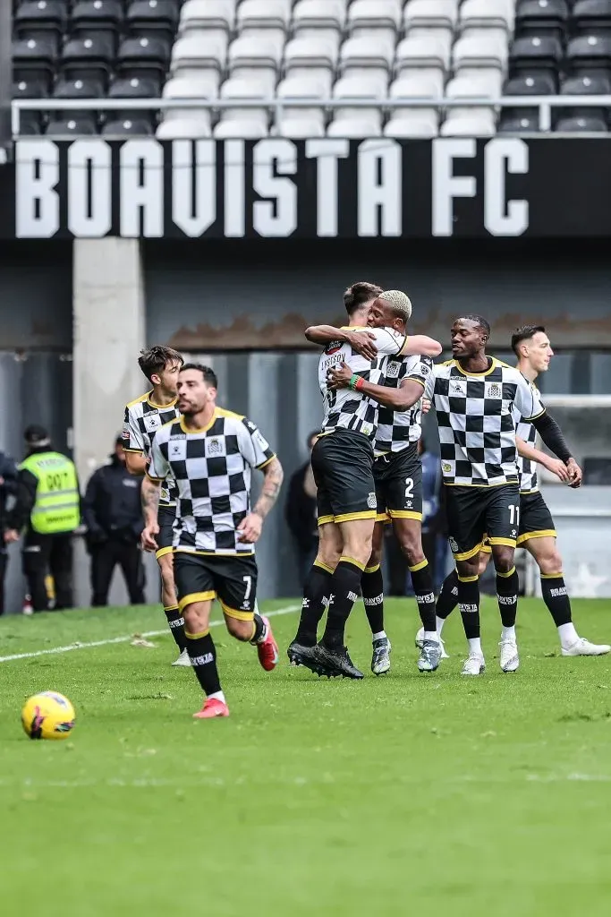 Jogadores do Boavista festejam a vitória. Foto: Liga Portugal