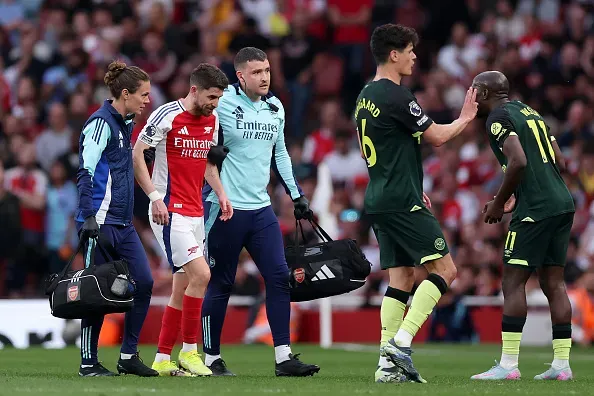 Jorginho lesionou-se contra o Brentford na Premier League. Foto: Getty Images