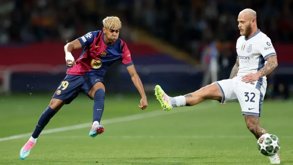 Lamine Yamal brilhou no empate entre Barcelona e Inter de Milão. Foto: Getty Images.