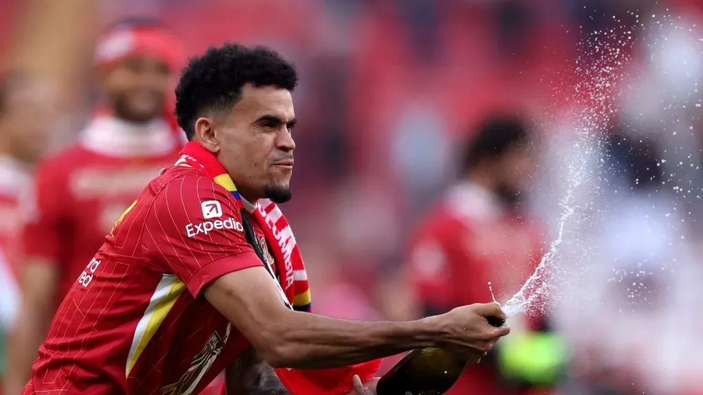Luiz Díaz continua a ser muito cobiçado. Foto: Carl Recine/Getty Images
