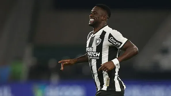 Bastos está de volta ao Botafogo neste domingo (30). Foto: Getty Images