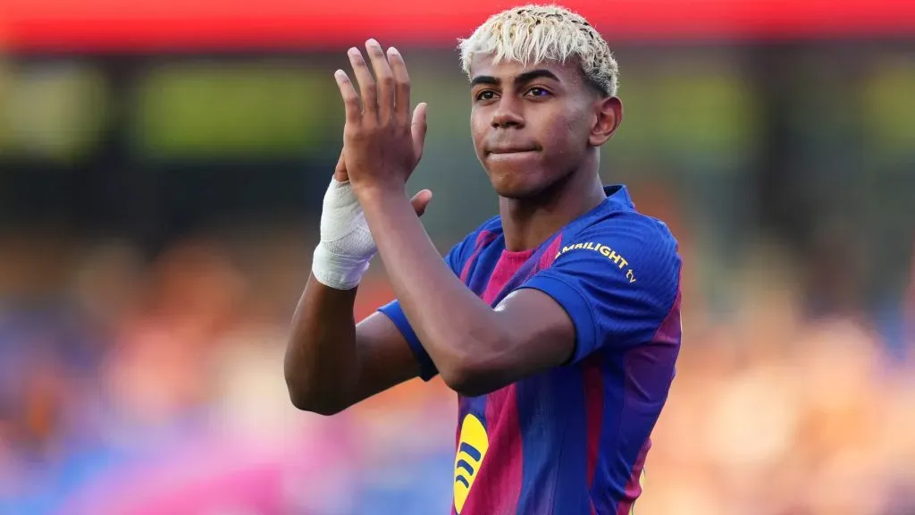 Lamine Yamal continua a brilhar no Barcelona. Foto: Getty Images