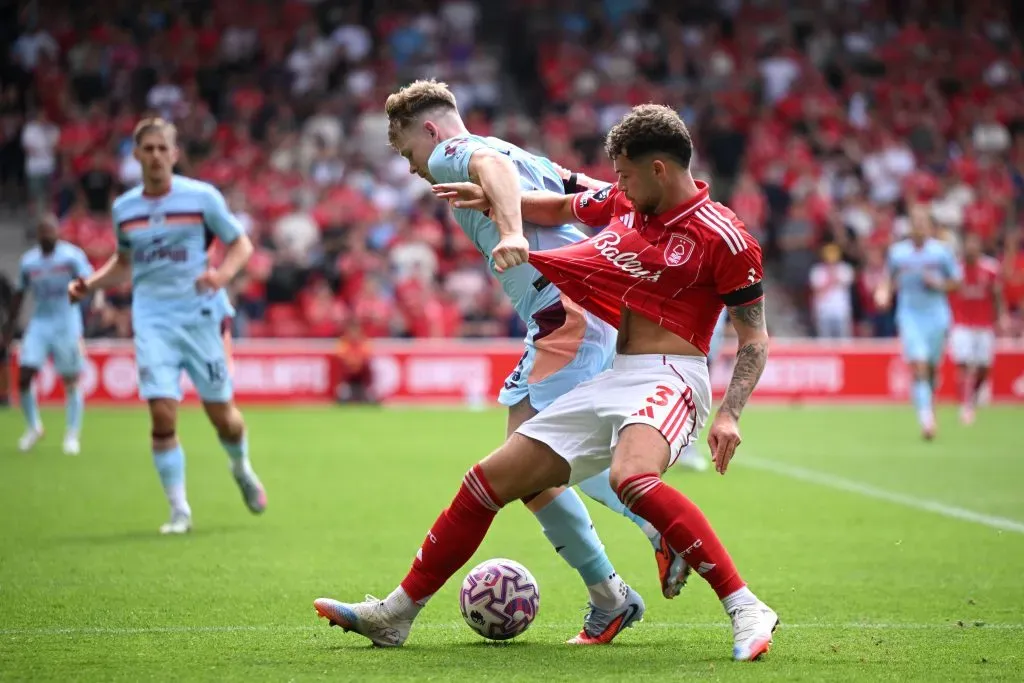 Nottingham Forest vence Brentford. Foto: Getty Images