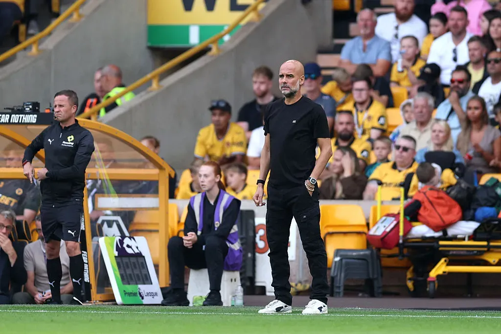 Pep Guardiola durante Wolves x Manchester City. Foto: Getty Images