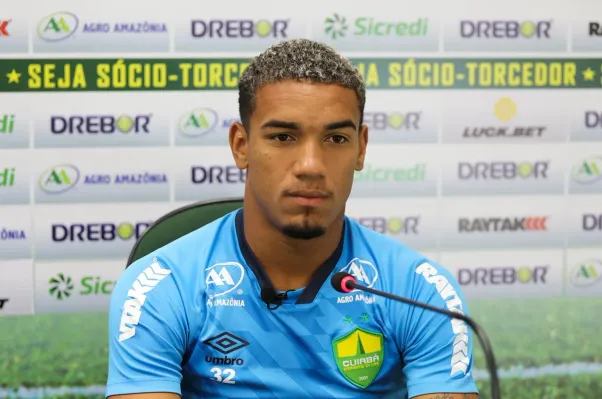 Denilson admite surpresa pela estreia e vibra com oportunidade no Cuiabá: