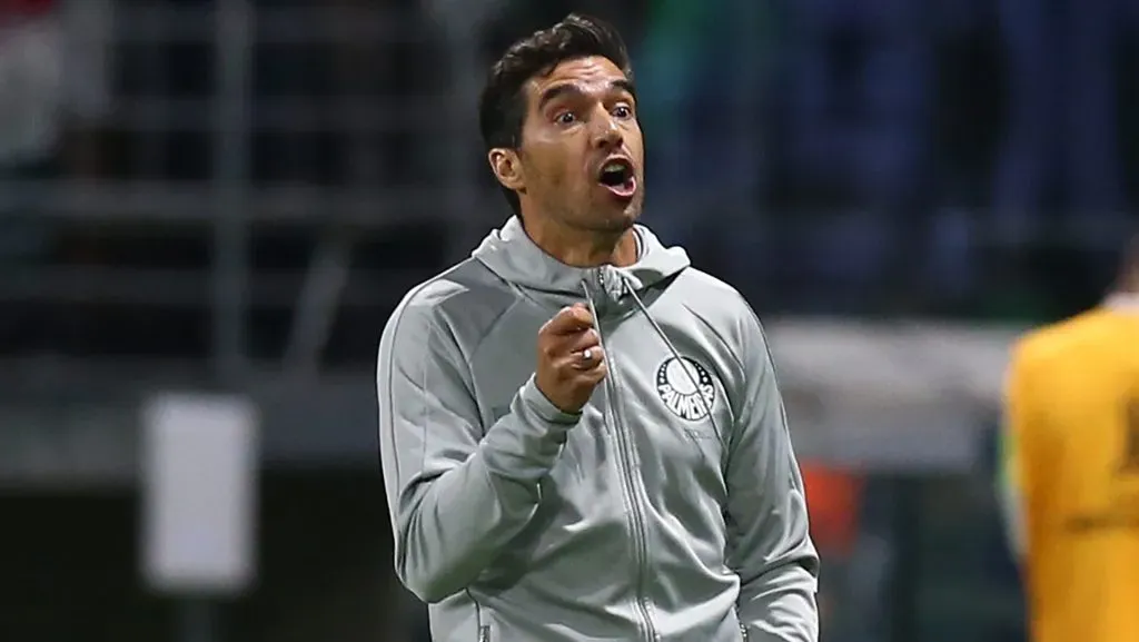 Abel Ferreira surpreende e aponta o culpado pela eliminação do Palmeiras na Libertadores