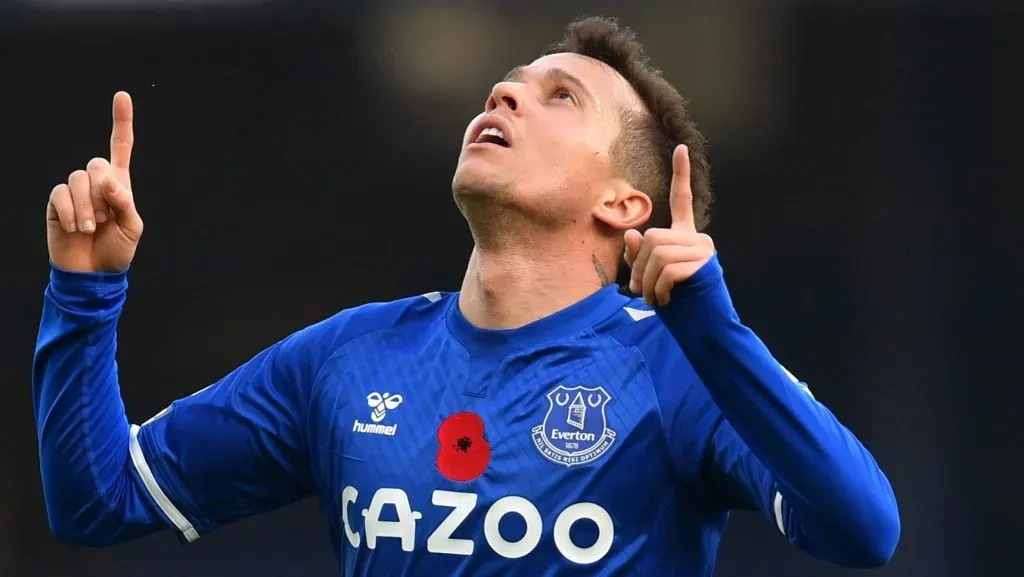 Gigante do futebol brasileiro quer atravessar o Atlético e fechar com Bernard