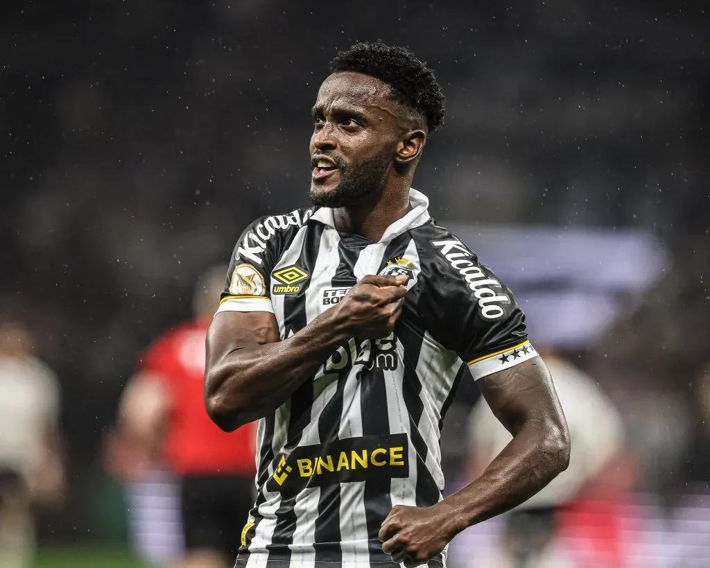 Mendoza marca gol de empate no Corinthians 1 x 1 Santos. Foto: Flickr Oficial Santos FC/Raul Baretta