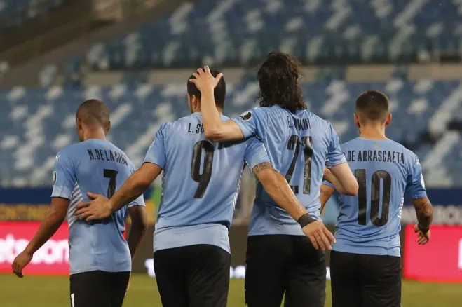 Nicolás De La Cruz, Luis Suarez, Edinson Cavani e Giorgian De Arrascaeta. (Photo by Miguel Schincariol/Getty Images)