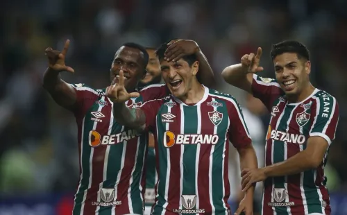 Jhon Arias comemorando um gol do Fluminense (Foto: Wagner Meier/Getty Images)