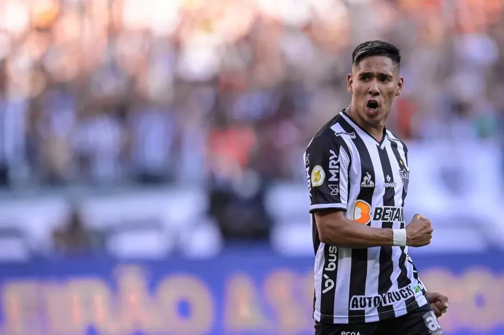 Zaracho vibrando pelo Atlético (Foto: Pedro Vilela/Getty Images)