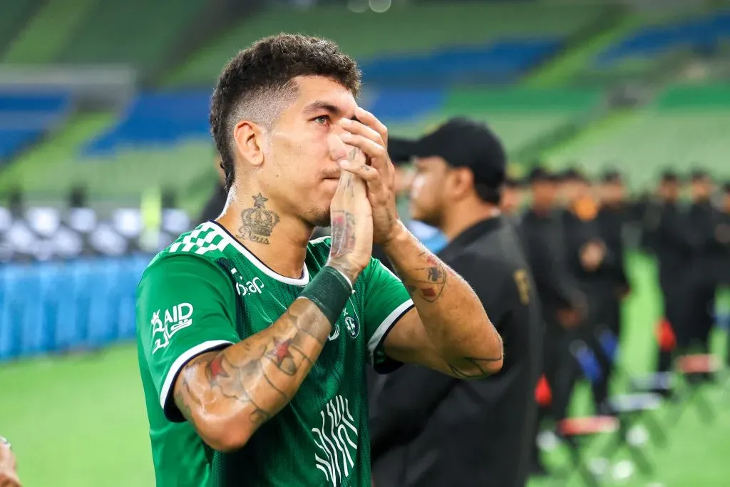 Roberto Firmino no duelo diante do Al-Riyadh (Photo by Yasser Bakhsh/Getty Images)