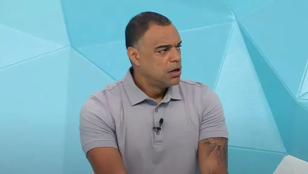 Denílson Show abre o jogo, é sincero e aponta o clube que será o grande campeão do Brasileirão nesta temporada