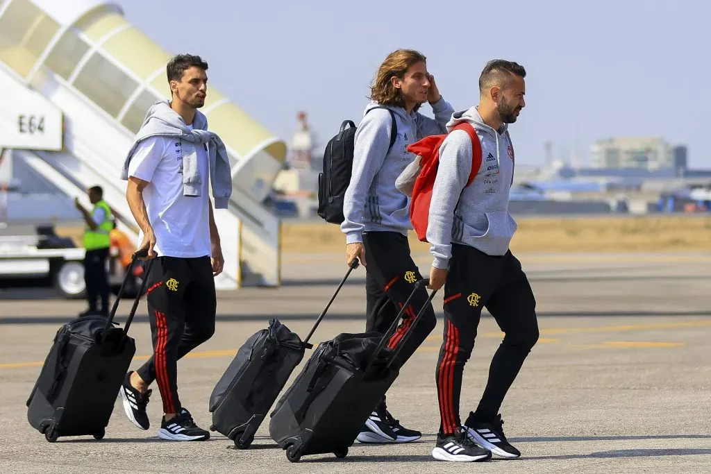 Rodrigo Caio, Filipe Luis e Everton Ribeiro estão em fim de contrato no Flamengo. (Photo by Buda Mendes/Getty Images)
