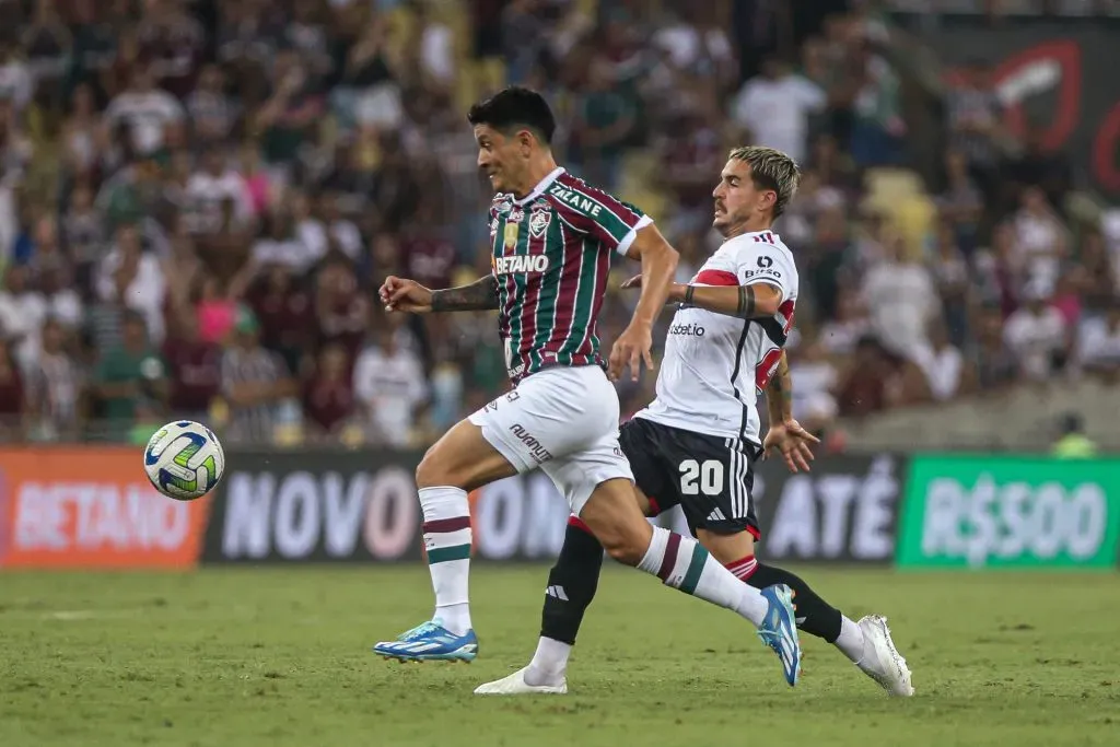 Rio de Janeiro, RJ – Brasil – 22/11/2023 – Maracanã – Campeonato Brasileiro, 32ª rodada, jogo entre Fluminense x São Paulo | Na foto, Germán Cano e Gabriel Neves | FOTO DE MARCELO GONÇALVES / FLUMINENSE FC IMPORTANTE: