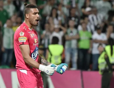 Alvaro Montero é alvo do Botafogo – (Photo by Gabriel Aponte/Vizzor Image/Getty Images)