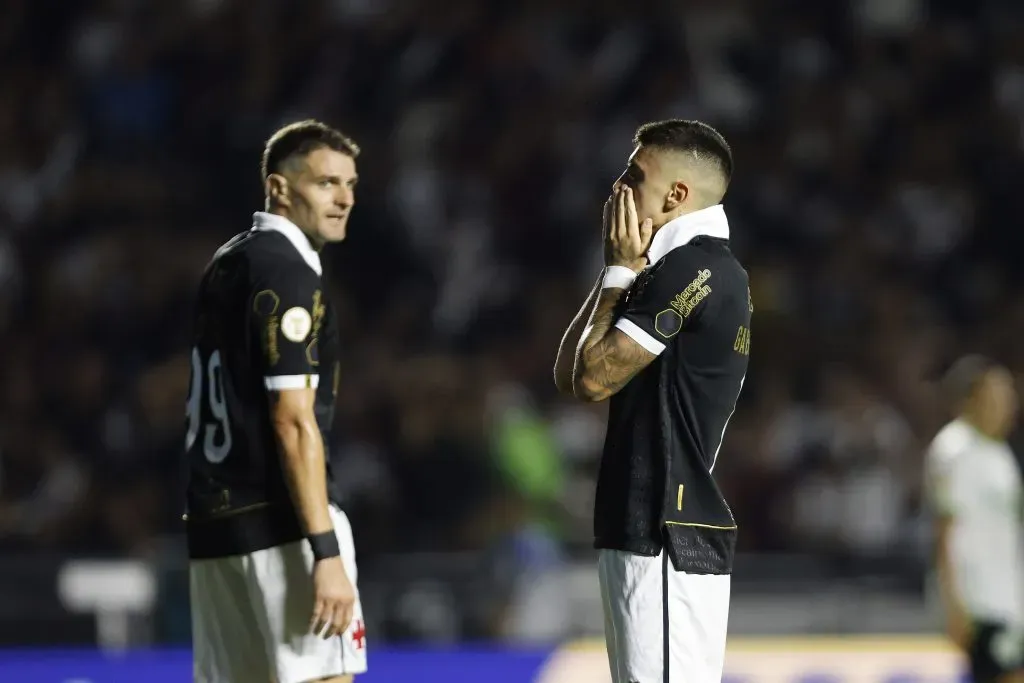 Vegetti e Gabriel Pec no Vasco. Foto: Wagner Meier/Getty Images