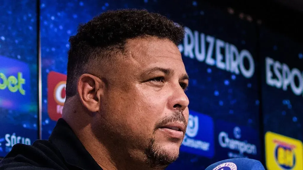 Ronaldo durante entrevista pelo Cruzeiro. Foto: Flickr Oficial Cruzeiro EC/Gustavo Aleixo