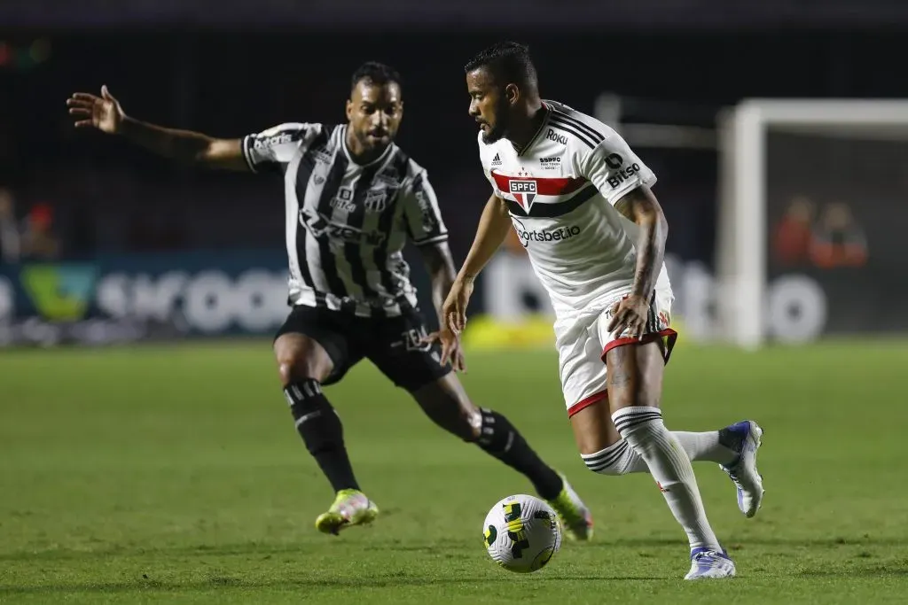 Michel Macedo também dá adeus a torcida do Ceará – (Photo by Ricardo Moreira/Getty Images)