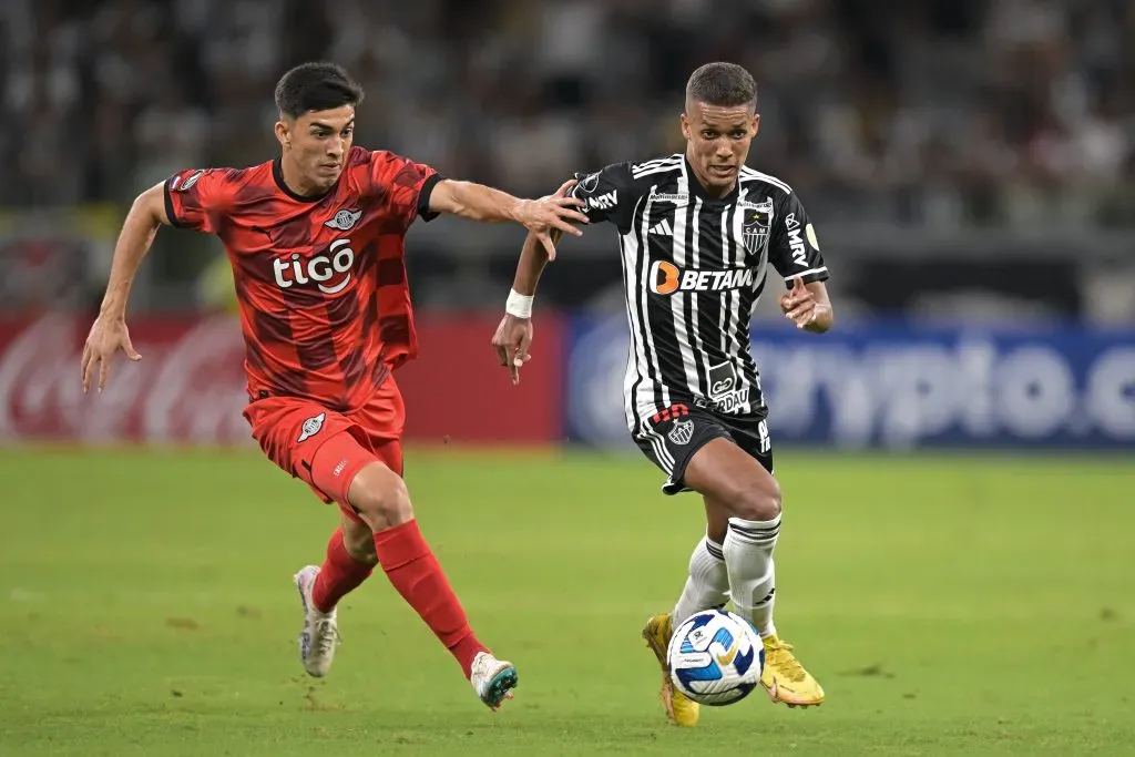 Pedrinho é alvo do Fluminense. (Photo by Pedro Vilela/Getty Images)
