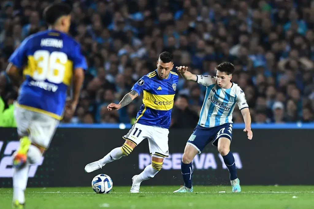 Baltasar Rodríguez em partida contra o Boca Juniors. (Photo by Marcelo Endelli/Getty Images)