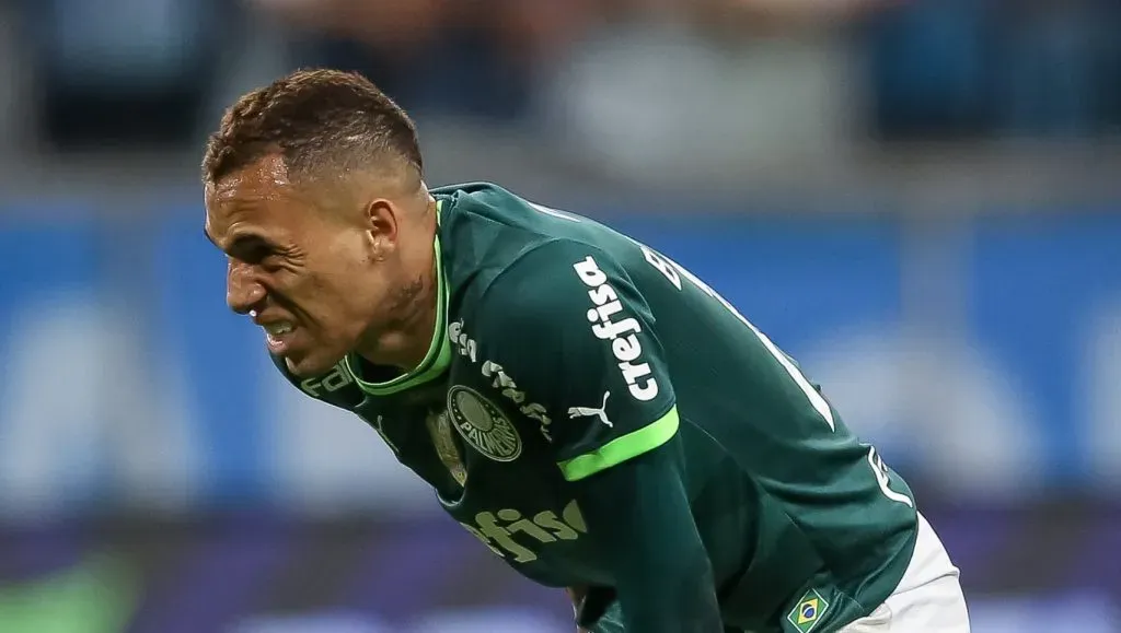 Na reta final! Palmeiras pode perder ‘queridinho’ de Abel nos próximos dias; Grêmio e mais dois de olho (Photo by Pedro H. Tesch/Getty Images)