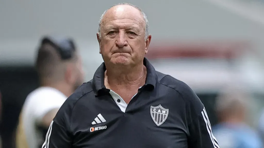 O técnico deseja ficar no Clube (Foto: Pedro Souza / Atlético / Divulgação)