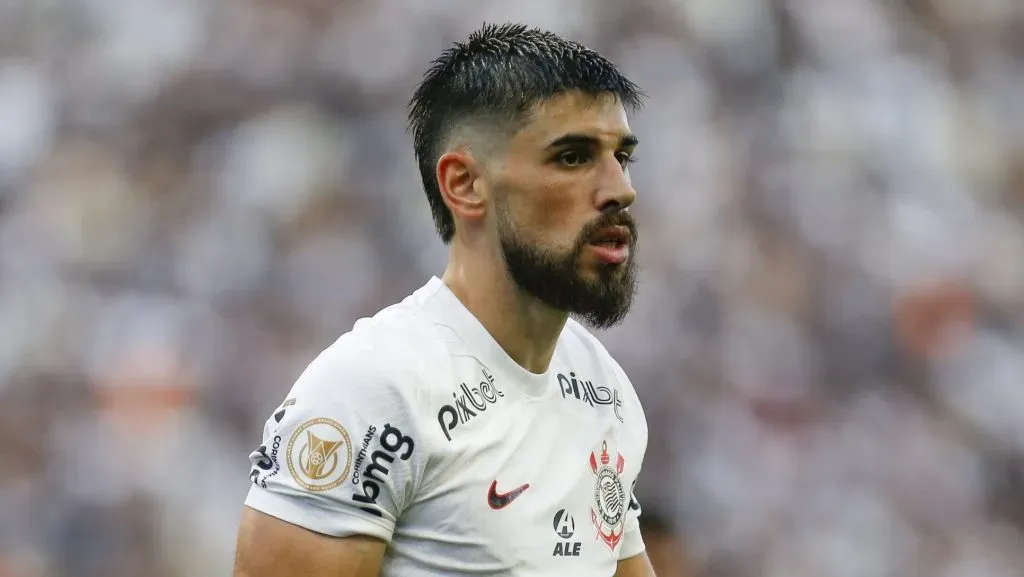 Augusto Melo pegou todos de surpresa: Corinthians pode chegar a novo acordo com importante jogador nos próximos dias (Photo by Ricardo Moreira/Getty Images)