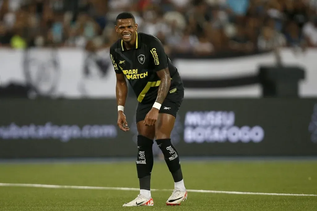 Júnior Santos em ação pelo Botafogo. (Photo by Wagner Meier/Getty Images)