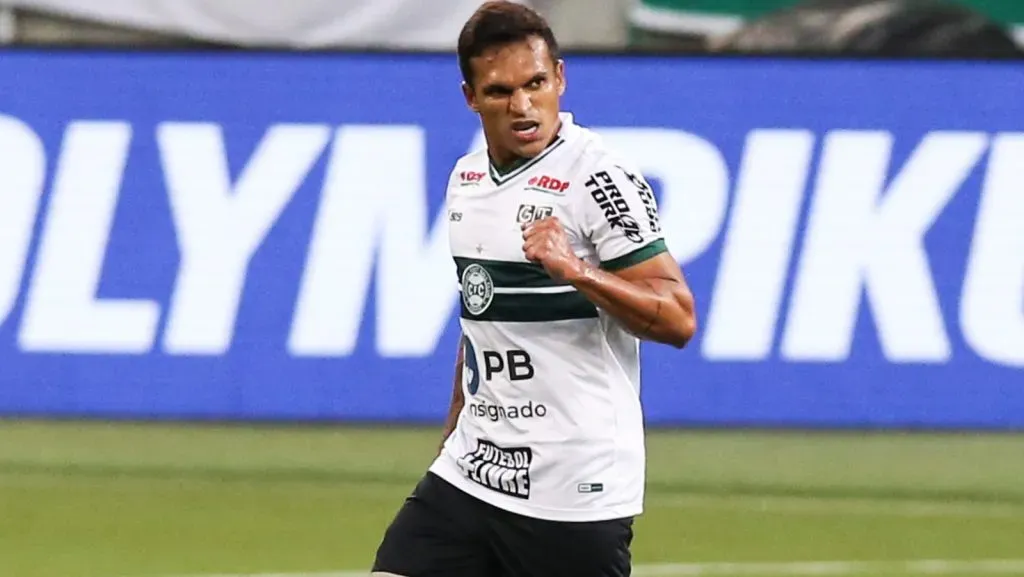Robson é procurado por time do Brasileirão. (Photo by Alexandre Schneider/Getty Images)