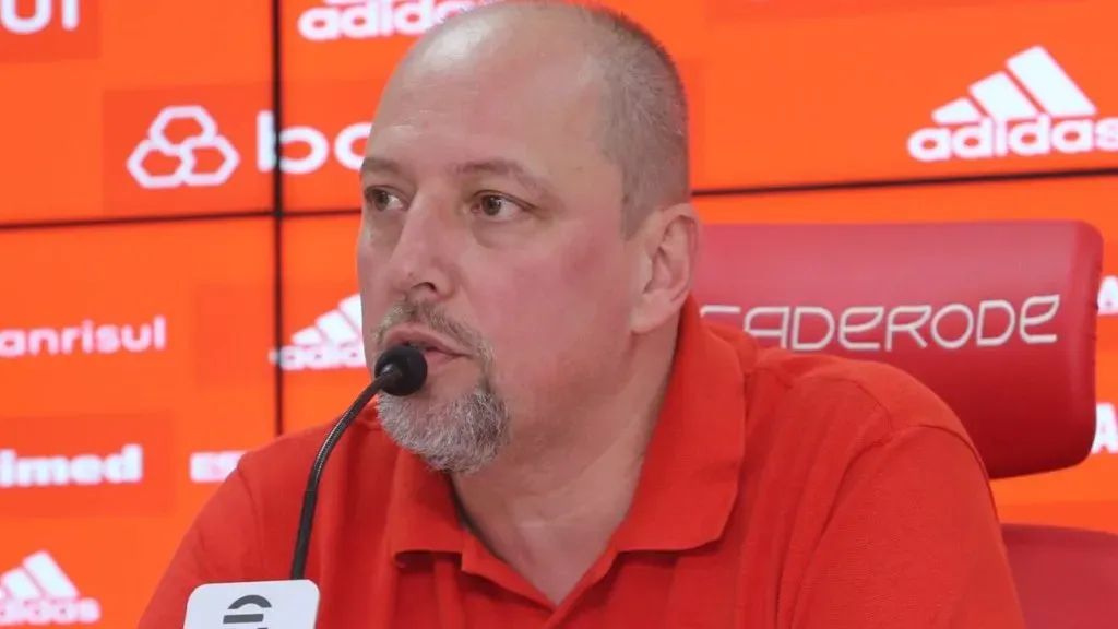 Atual presidente, Barcellos quer manter o treinador (Foto Ricardo Duarte/Internacional/Divulgação)