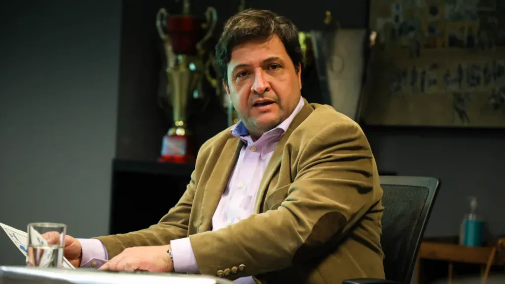 Presidente Alberto Guerra do Grêmio (5)