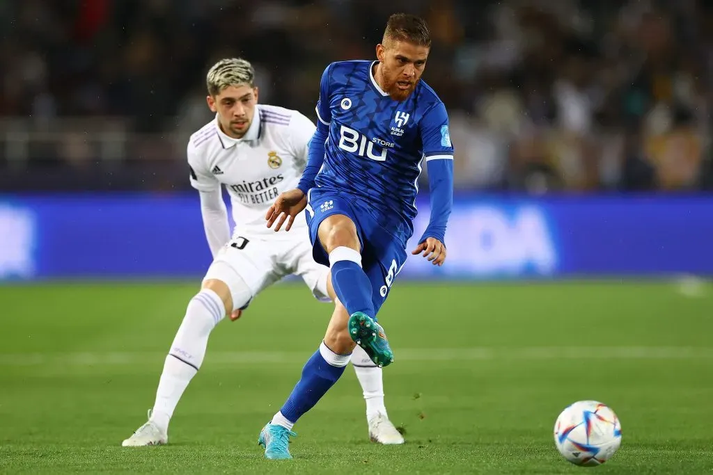 Cuéllar em ação diante do Real Madrid (Photo by Michael Steele/Getty Images)