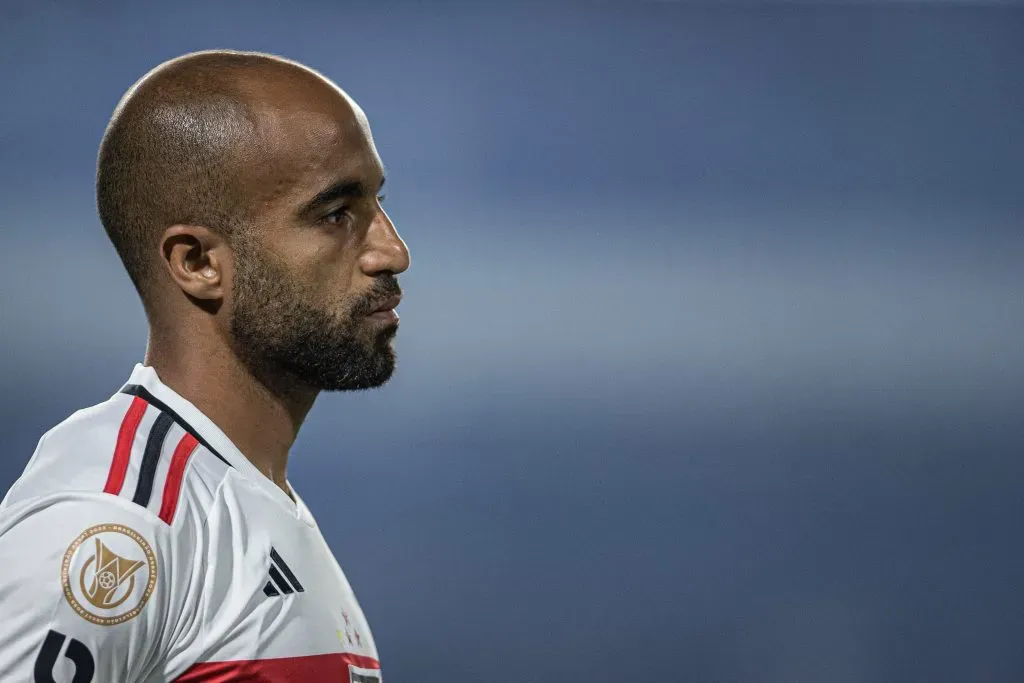 Lucas Moura em ação pelo São Paulo. Foto: Isabela Azine/AGIF