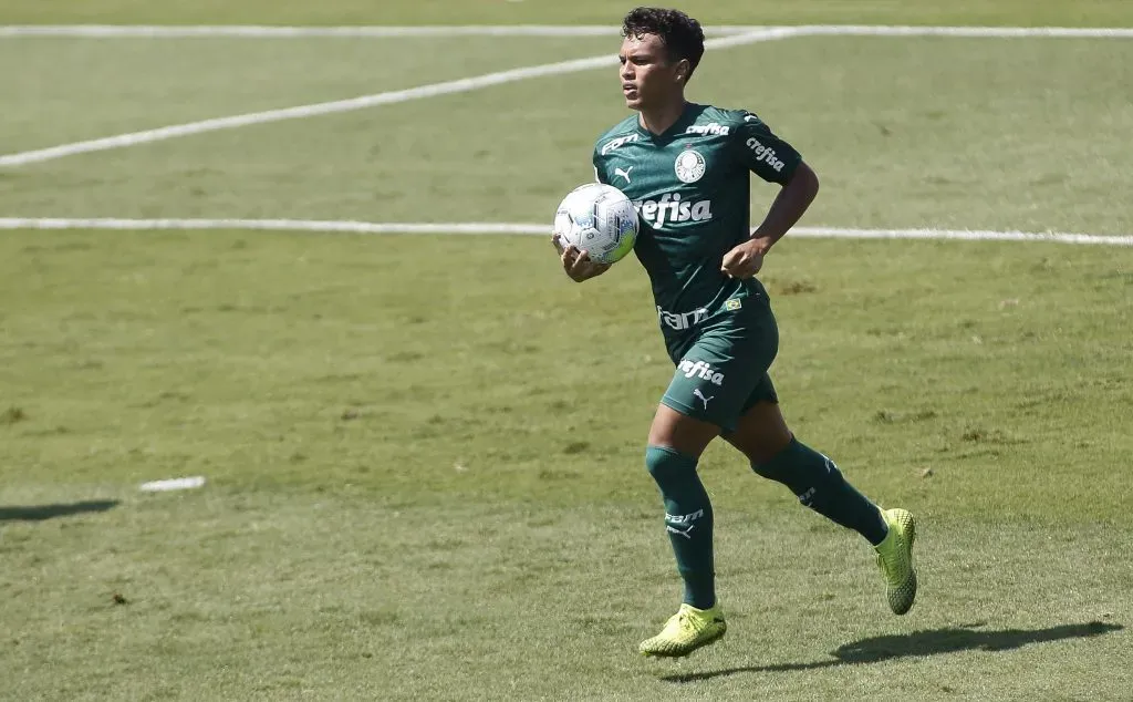 Verón pelo Palmeiras. (Photo by Miguel Schincariol/Getty Images)