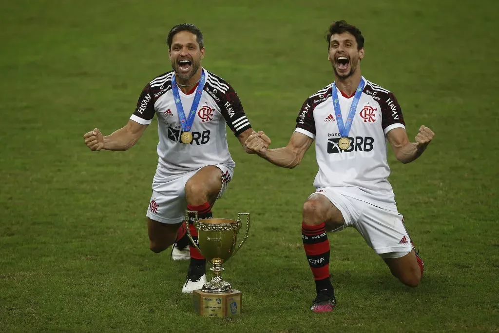 Diego Ribas e Rodrigo Caio (Photo by Wagner Meier/Getty Images)
