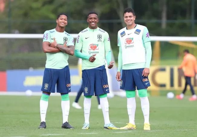 Robert Renan pode voltar ao Brasil. Foto: Rafael Ribeiro/CBF | Flickr