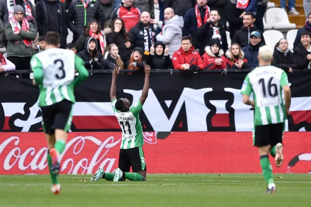 Luiz Henrique comemora gol pelo Real Betis. Foto: Denis Doyle/Getty Images