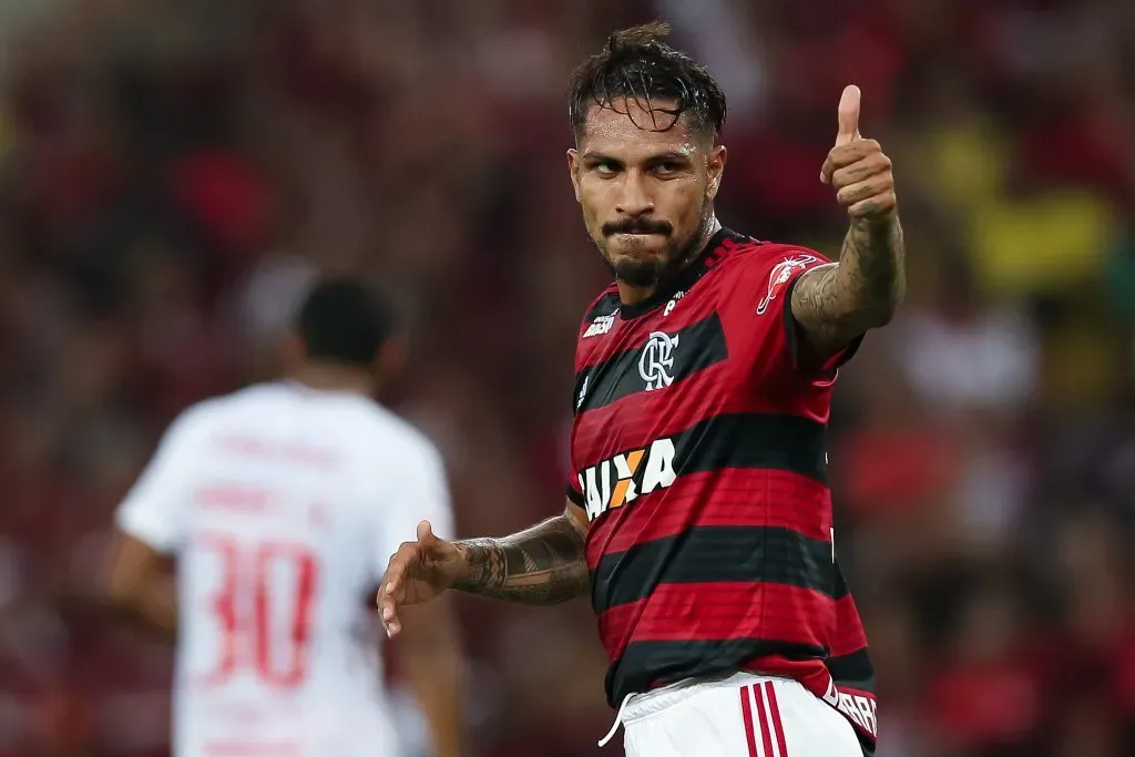 Paolo Guerrero nos tempos de Flamengo. (Photo by Buda Mendes/Getty Images)