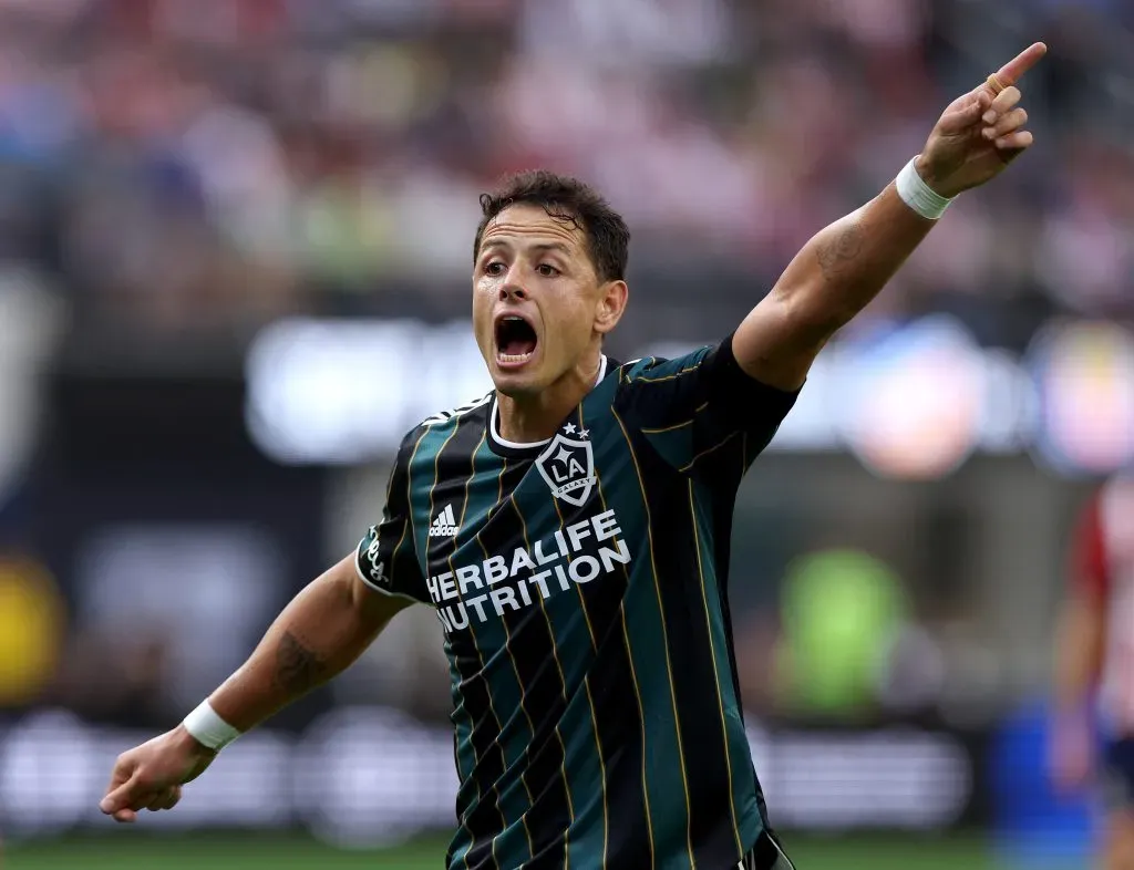 Chicharito Hernández em partida pelo Los Angeles Galaxy. (Photo by Harry How/Getty Images)