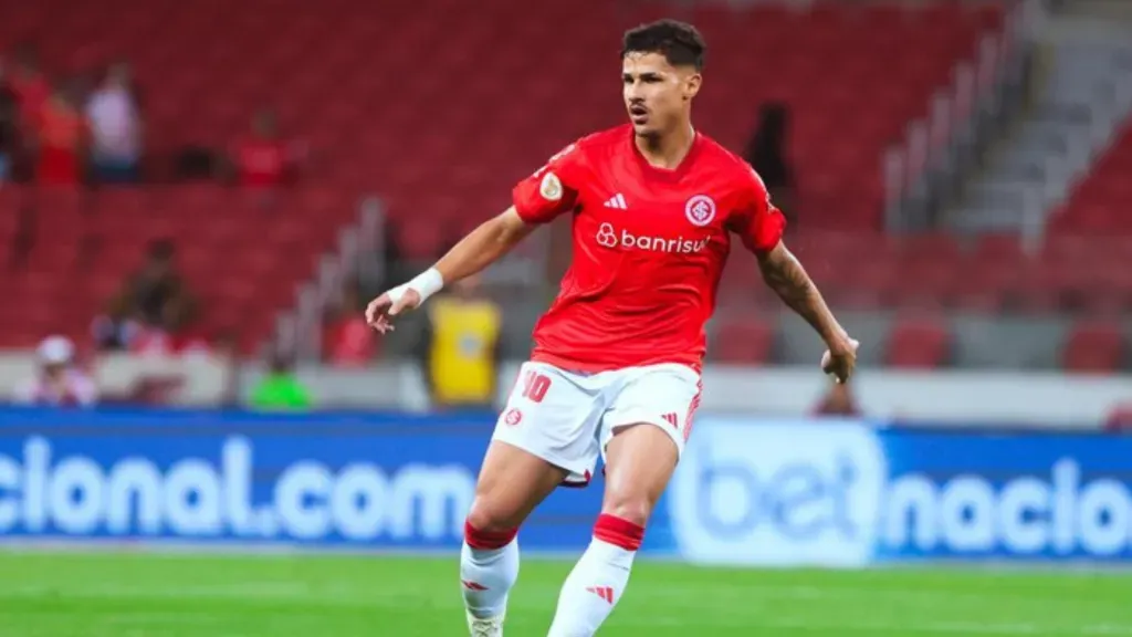 Rômulo: jogador está na mira do futebol do exterior (Foto: Ricardo Duarte/Internacional/Divulgação)