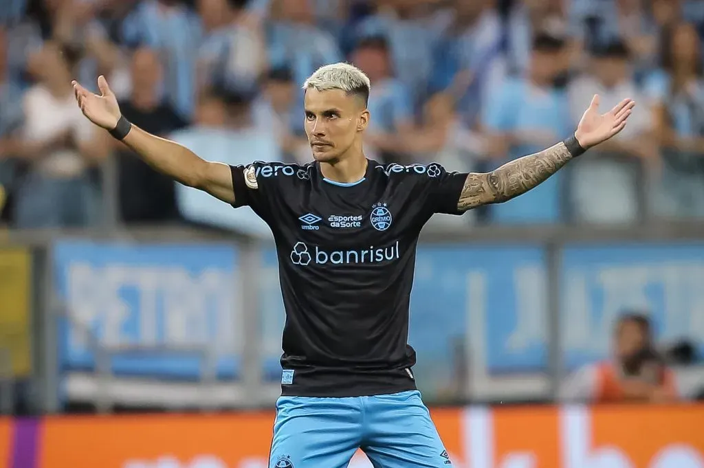 Ferreira custará 8 milhões de reais ao SP. (Photo by Pedro H. Tesch/Getty Images)