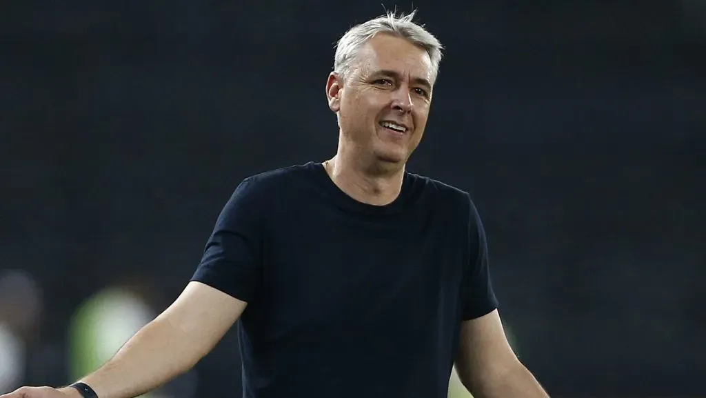 Elenco de Tiago Nunes no Botafogo sofrerá mudanças (Foto: Wagner Meier/Getty Images)