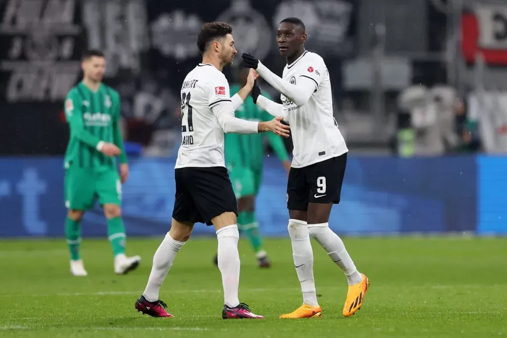 Jogador em ação pela Bundesliga. (Photo by Lars Baron/Getty Images)